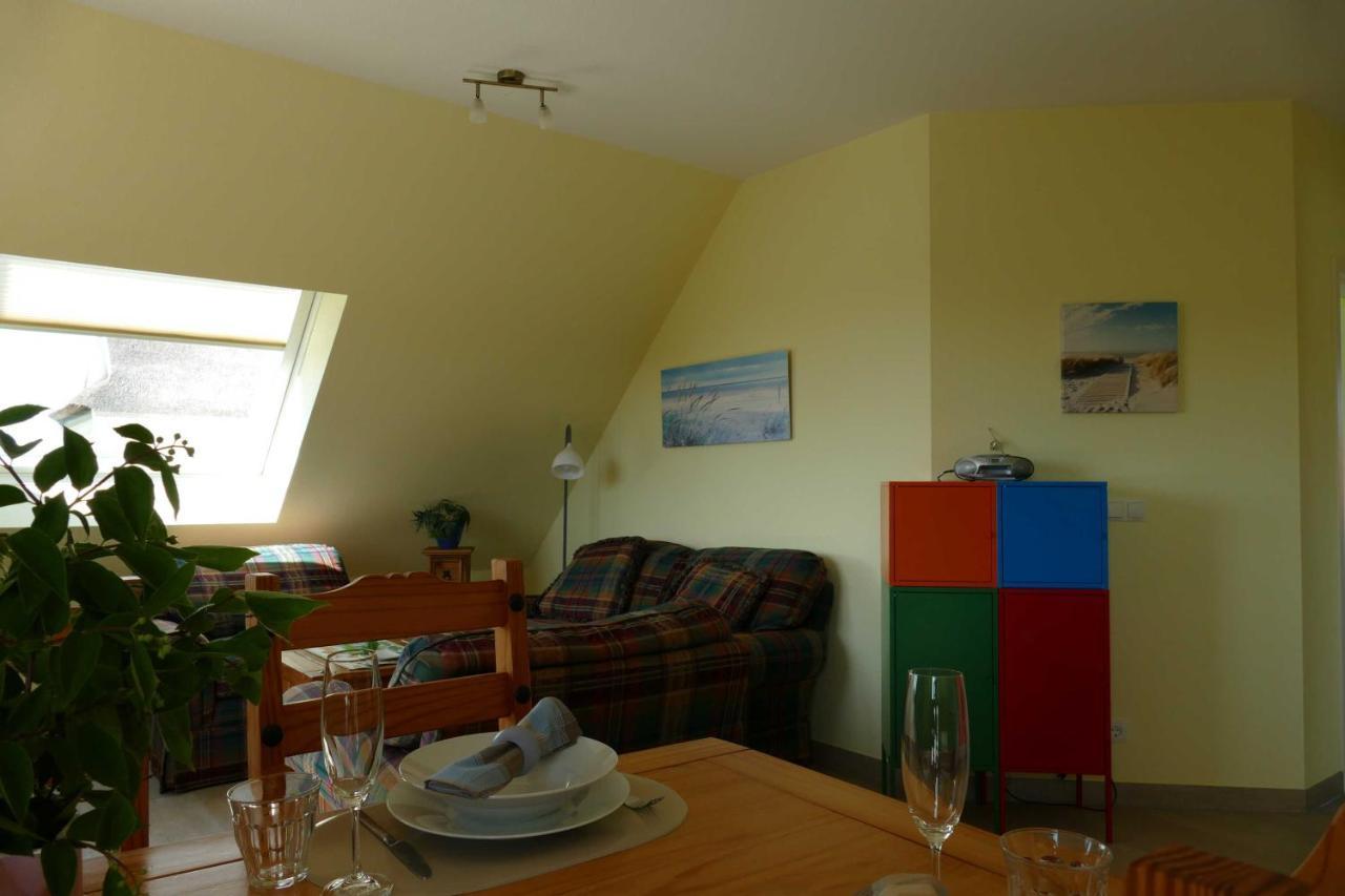 Haus Am Deich Feriendomizil Mit Balkon Apartment Baabe Exterior foto